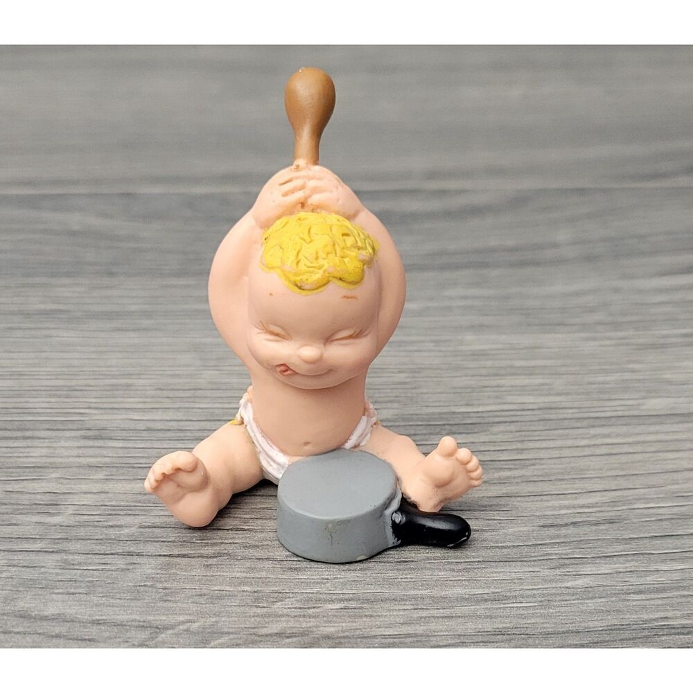 1991 LGT Galoob Magic Diaper Babies Baby 19 Girl Miniature PVC Toy Vintage